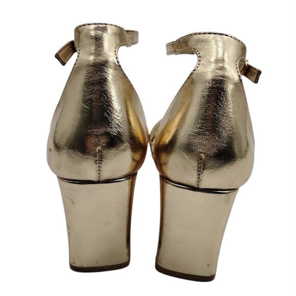 Chinese Laundry Velma Metallic Gold Heels Sandals Ankle Strap Size 38.5 8 - Picture 3 of 10